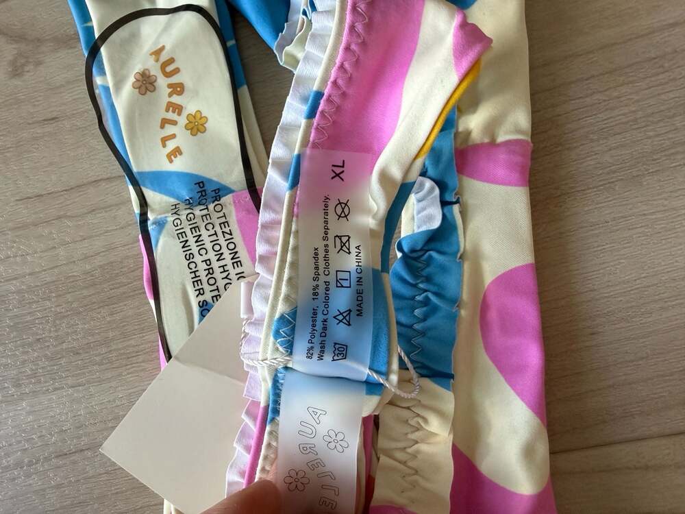 Aurelle Leonie Abstract Print Ruffle High Cut Bikini Bottom Size XL - Picture 3 of 3